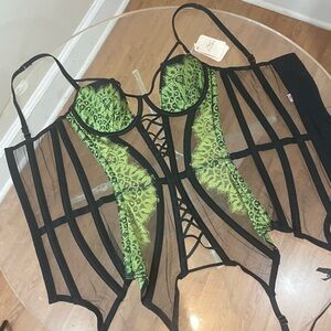 Agent Provocateur Black & Green Electra Corset Lingerie. Size Small